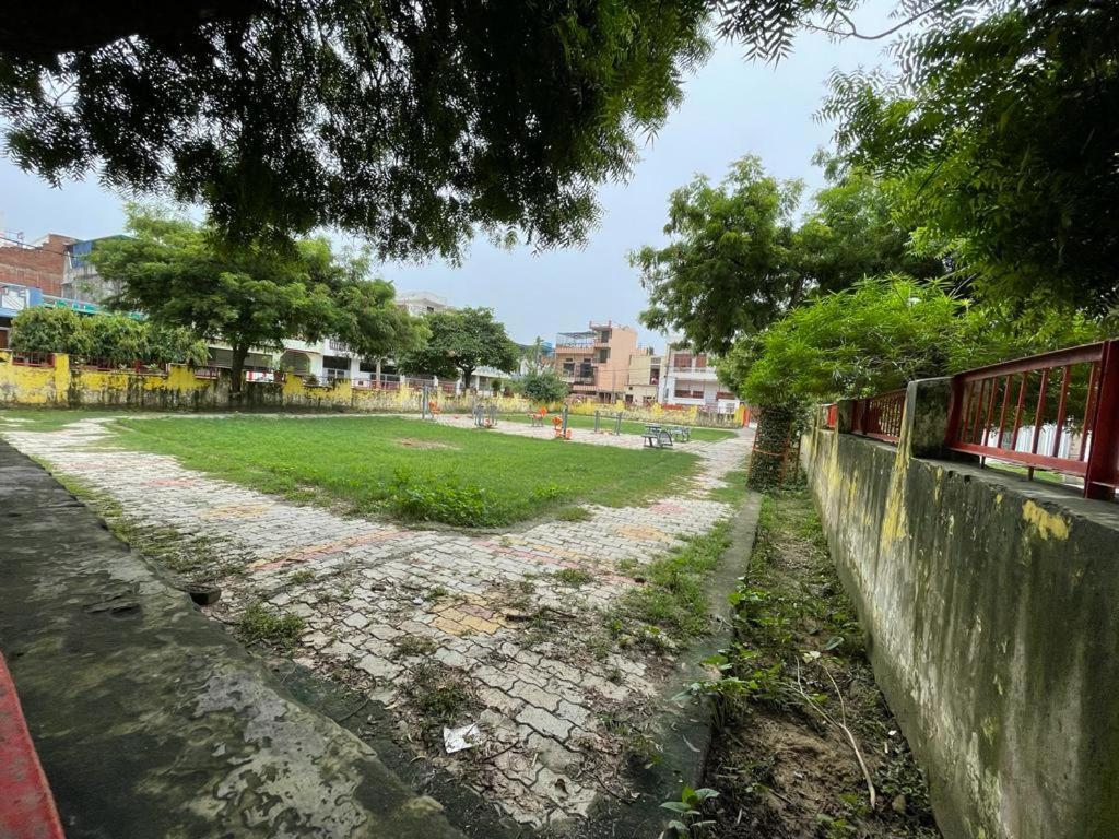 Shree Balaji Homestay Ayodhya Екстер'єр фото
