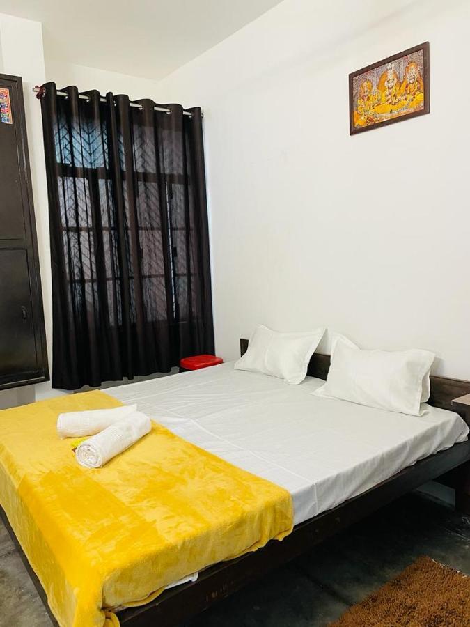 Shree Balaji Homestay Ayodhya Екстер'єр фото
