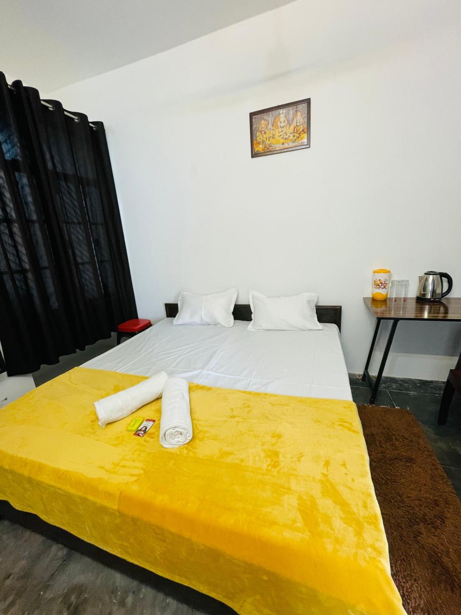 Shree Balaji Homestay Ayodhya Екстер'єр фото